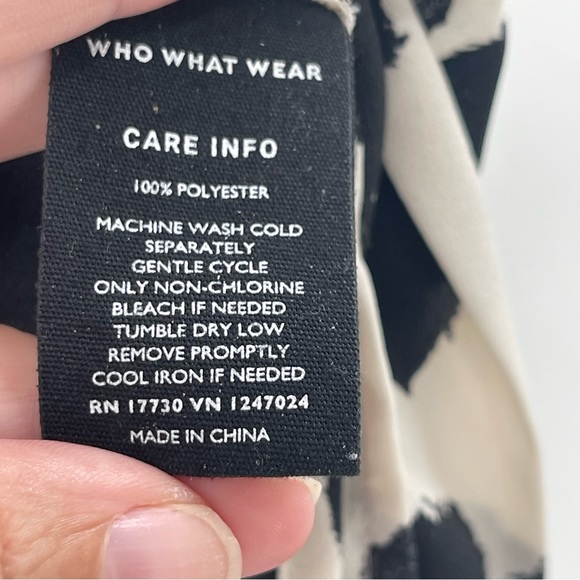 Who What Wear Tie Waist Black/White Polka Dot Blouse Top - Picture 8 of 9